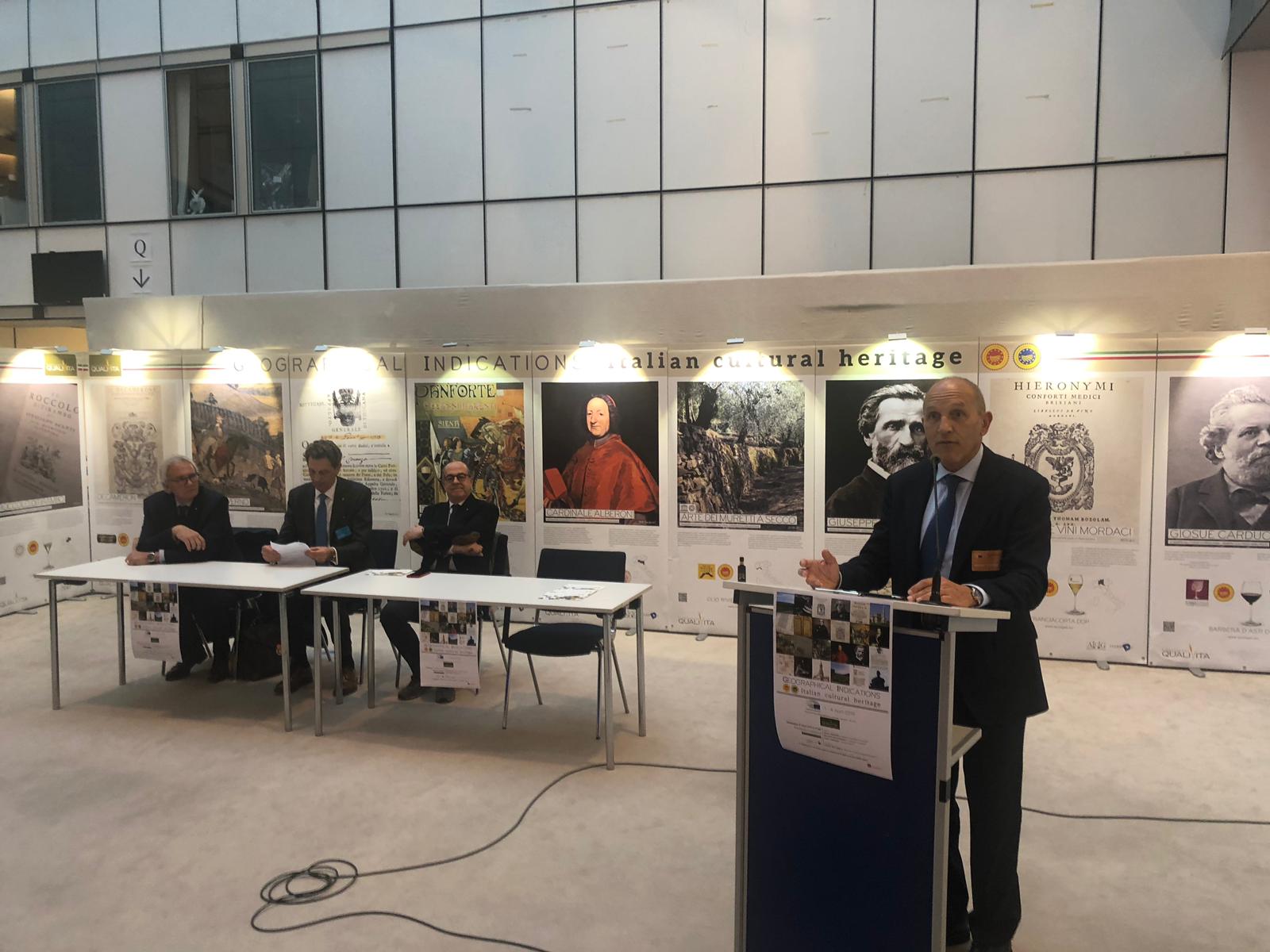 Esposizione “GIs-Italian Cultural Heritage”