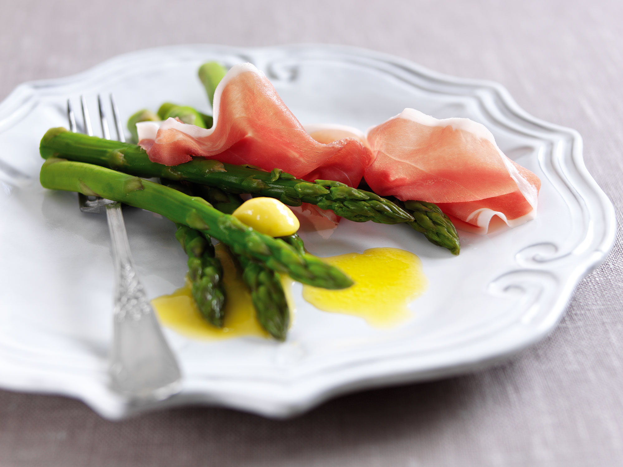 Parma Ham with Asparagus Consorzio del Prosciutto di Parma